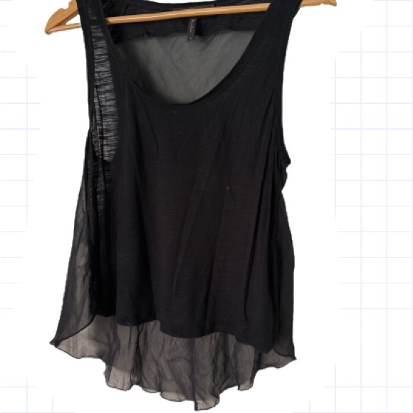 Dresses - Picture 11 of 12